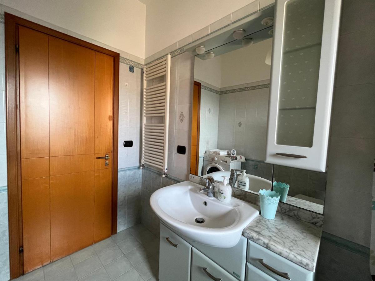 [Apulian Heart] Elegante Appartamento Gioia Del Colle Exterior foto